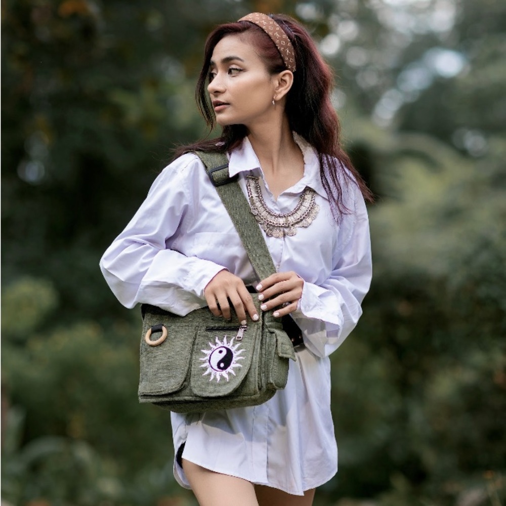 Messenger Bag Sustainable Eco bag Handmade Gift Yin Yang Embroidery - Picture 2 of 8